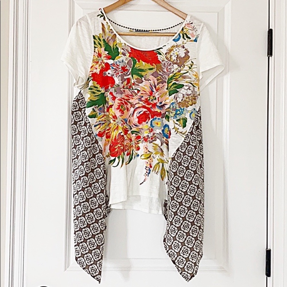 Unique Anthropologie top by Little Yellow Button